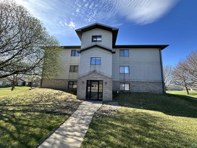 /international/us/470-21st-st-sw-huron-sd-110107403999/