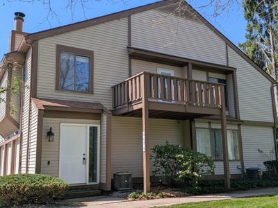 /international/us/4870-foxfire-trail-portage-mi-110108544041/
