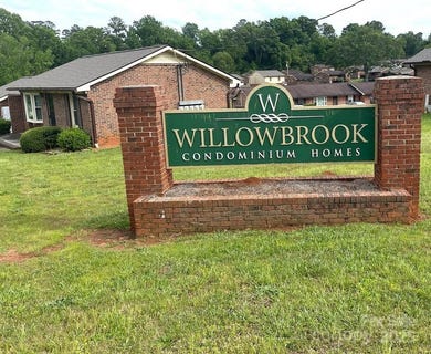 /international/us/484-willow-spring-lane-rock-hill-sc-110104535198/