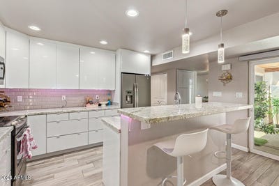 /international/us/5913-e-thomas-road-scottsdale-az-110108471288/