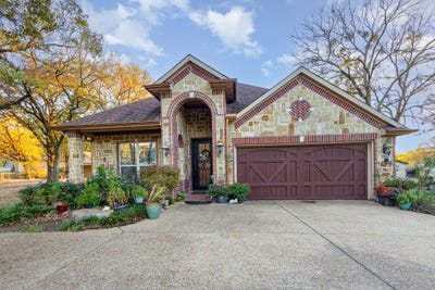 /international/us/13036-forest-glen-lane-balch-springs-tx-110103723534/