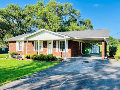 /international/us/7870-greensburg-rd-columbia-ky-110101163373/