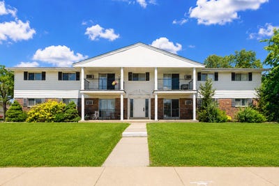 /international/us/5024-w-cold-spring-rd-milwaukee-wi-110109007619/