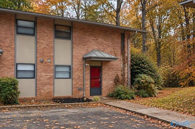 /international/us/2220-colony-drive-huntsville-al-110120103690/
