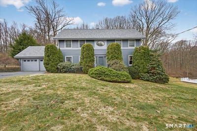 /international/us/15-farm-brook-court-hamden-ct-110107867060/