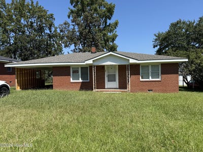 /international/us/209-peaks-street-williamston-nc-110110404127/