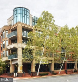 /international/us/502-w-broad-street-falls-church-va-110107730007/
