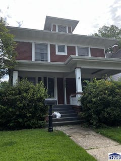 /international/us/2107-n-11th-street-terre-haute-in-110099126376/