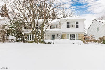 /international/us/19850-fairmount-boulevard-shaker-heights-oh-110105245546/