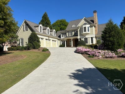 /international/us/1462-georgia-club-drive-statham-ga-110106321210/