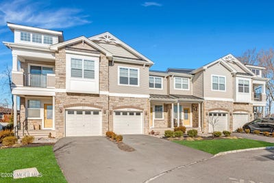 /international/us/221-brighton-avenue-long-branch-nj-110104539244/
