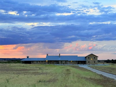 /international/us/990-county-road-621-tuscola-tx-110104925495/