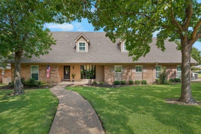 /international/us/10026-forest-view-drive-woodway-tx-110119901337/