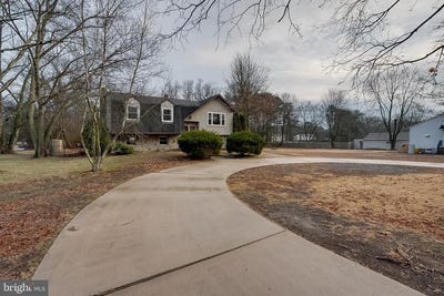 /international/us/2430-hopewell-road-berlin-nj-110099983013/
