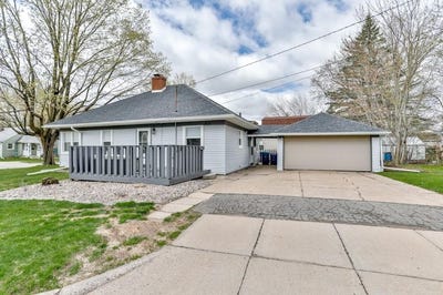 /international/us/828-e-wausau-avenue-wausau-wi-110107655758/