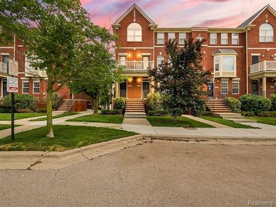 /international/us/3231-camden-drive-troy-mi-110109050489/