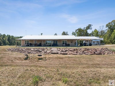 /international/us/206-county-road-3664-queen-city-tx-110110297555/