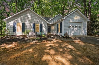 /international/us/9520-jefferson-valley-drive-rural-hall-nc-110108202627/