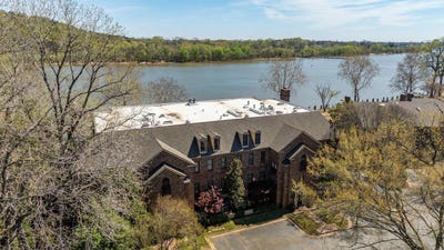 /international/us/33-riverpoint-road-little-rock-ar-110106704442/