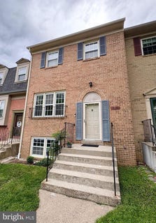 /international/us/9710-lakepointe-drive-burke-va-110108471369/