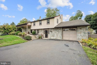 /international/us/1043-davisville-road-southampton-pa-110110380067/