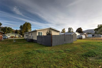 /international/us/7061-savanna-lane-lolo-mt-110120123524/