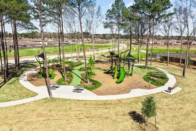 /international/us/17322-silver-birch-court-new-caney-tx-110097250904/