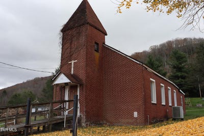 /international/us/313-southwest-kentucky-avenue-norton-va-110100973364/
