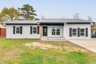 /international/us/906-nw-6th-street-walnut-ridge-ar-110105778031/