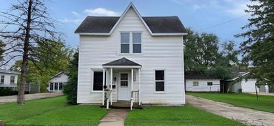 /international/us/407-w-oak-street-sparta-wi-110103131264/