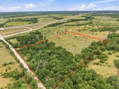 /international/us/117-private-road-354-n-hubbard-tx-110109419395/