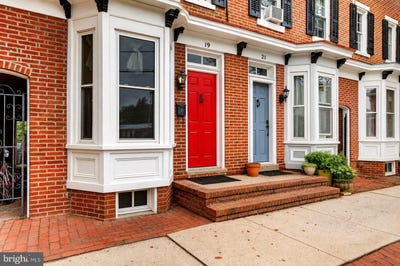 /international/us/19-crosswicks-street-bordentown-nj-110110029451/
