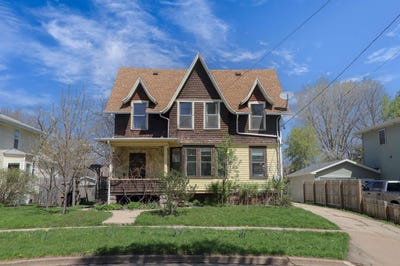 /international/us/826-e-washington-street-appleton-wi-110107802127/