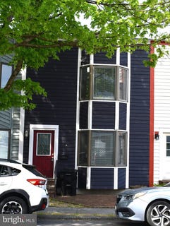 /international/us/8-w-monmouth-street-winchester-va-110107855997/