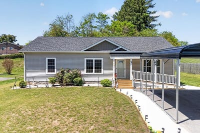 /international/us/1619-smith-ln-pulaski-va-110108009634/