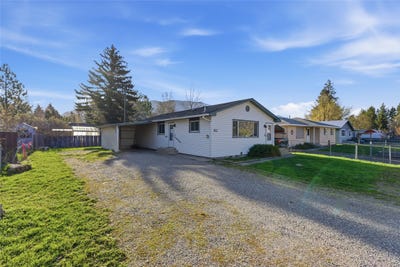 /international/us/477-7th-avenue-columbia-falls-mt-110107475003/