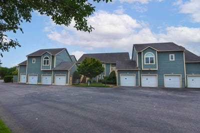 /international/us/800-castleford-circle-myrtle-beach-sc-110108479072/