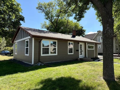 /international/us/131-n-drury-street-redwood-falls-mn-110110194011/