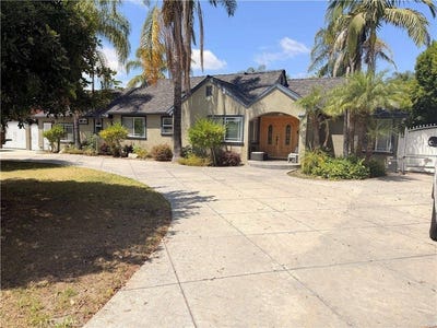 /international/us/9755-noble-ave-north-hills-ca-110108616867/