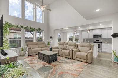 /international/us/223-balsam-st-hutto-tx-110108911979/