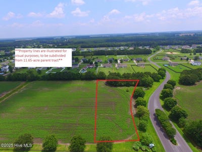 /international/us/traders-drive-south-mills-nc-110103288390/