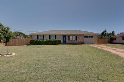 /international/us/69-quail-run-harper-tx-110109153367/