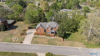 /international/us/913-dogwood-drive-fayetteville-tn-110107458783/