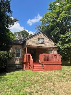 /international/us/2497-7th-street-new-kensington-pa-110101126709/?lang=en