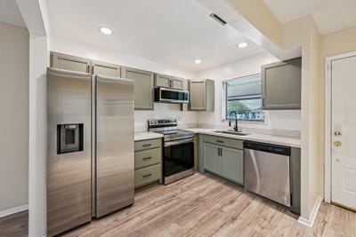 /international/us/6001-shakerwood-circle-tamarac-fl-110107440163/