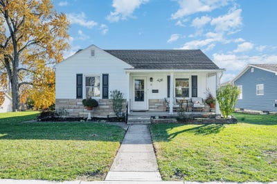 /international/us/9-e-silver-street-wapakoneta-oh-110103339319/