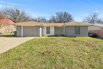 /international/us/1109-neptune-drive-cedar-hill-tx-110104877947/