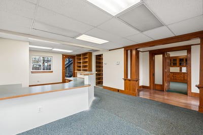 /international/us/858-ne-a-street-grants-pass-or-110107846090/