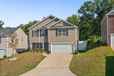 /international/us/6777-capstone-court-rural-hall-nc-110119796799/