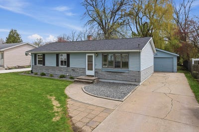 /international/us/417-s-3rd-street-winneconne-wi-110107729935/